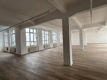 TOP Investment: 740 EURm² in der Innenstadt: Industriedesign und Jugendstil Wohn Geschäftshaus !