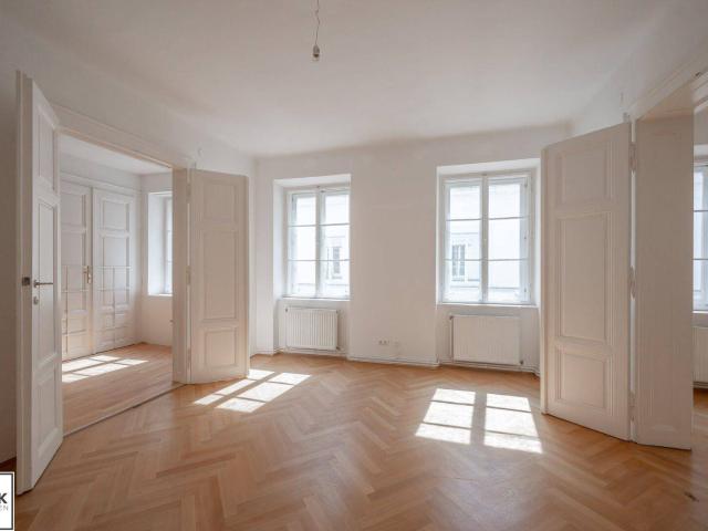 Innenstadt: ruhige 3 Zimmer Wohnung im Altbau nächst Wiener Staatsoper