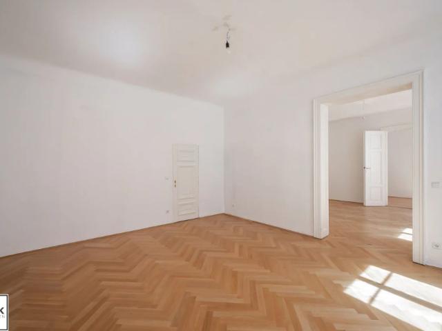 Innenstadt: ruhige 3 Zimmer Wohnung im Altbau nächst Wiener Staatsoper
