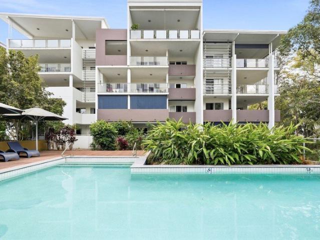 Inner west gem: A chic, oversized 114m2 one bed apartment in resort style complex