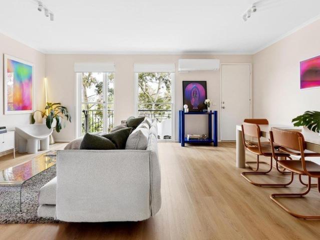 Inner city oasis with verdant views