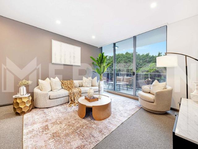 Inner city apartment of peace and absolute convenience