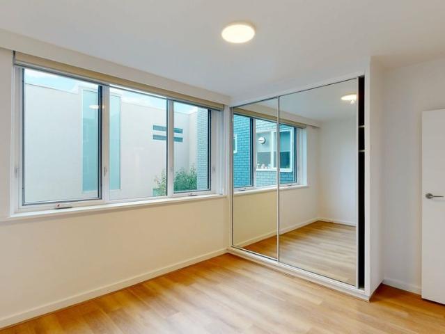 Inner City Charm with Space, Privacy & Lifestyle!