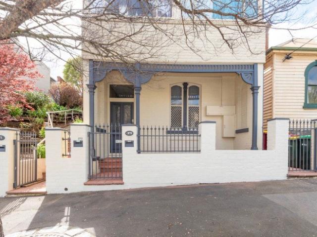 INNER CITY FURNISHED CHARMER
