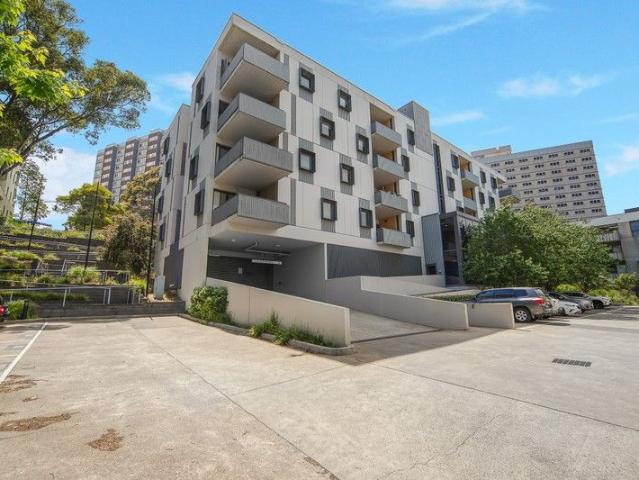 Inner City Gem: Modern Living with Unbeatable Convenience