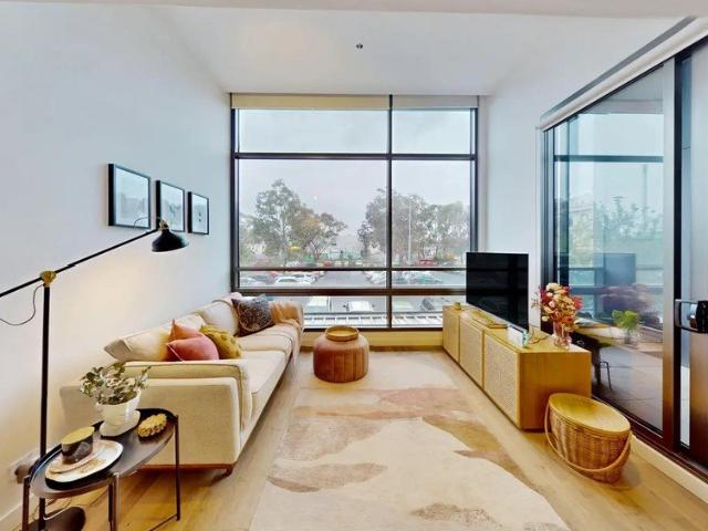 INNER CITY LUXURY LIVING