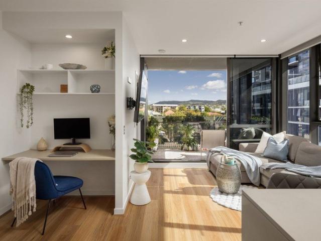 Inner City Lifestyle Living in the Heart of Paddington / Milton