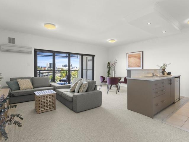Inner City Living with Nature at Your Doorstep