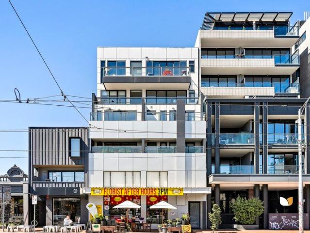 Inner City Living with Secure Parking