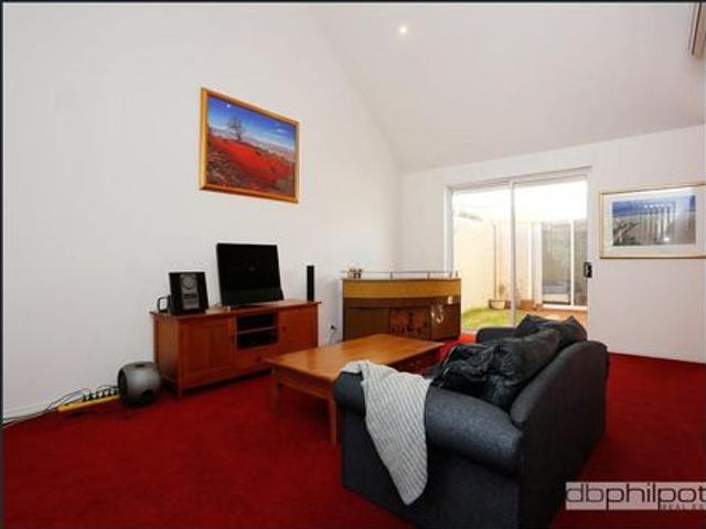 Inner City Living at It’s Best!