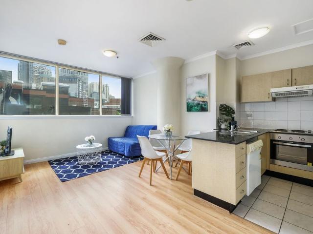 Inner City Living at Its Best Stylish Apartment in the Heart of Surry Hills