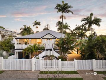 Inner City Queenslander Charm and a Family Lifestyle to Treasure