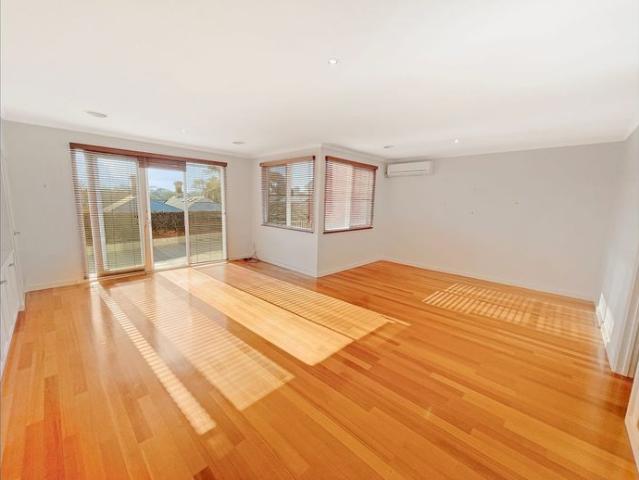 INNER CITY TOWNHOUSE