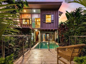 Inner City Tropical Haven