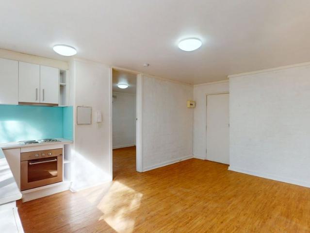 Inner Melbourne Convenience Meets Comfortable Living