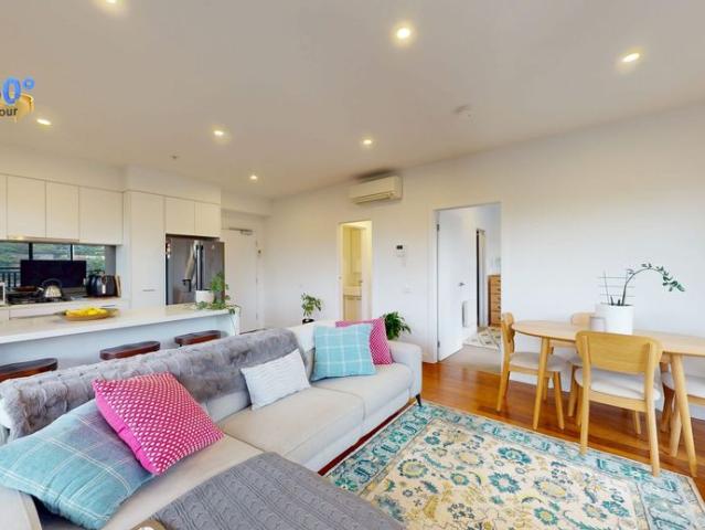 Inner North Living with Style, Space and Convenience