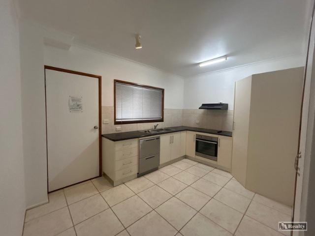 INNISFAIL ESTATE TOWNHOUSE