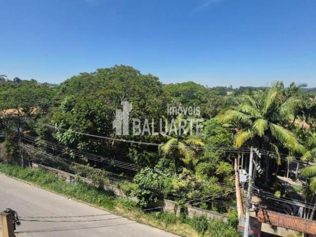 INNOVA Apartamento impecável, 3 ambientes, 4º andar, preço excelente