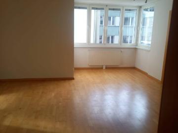 Innsbruck Zentrum: Moderne 2 Zimmer Wohnung mit Aufzug und Fußbodenheizung