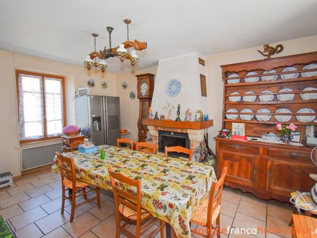 Inattendue et dans un lieu sympathique 90m² Saint Méard