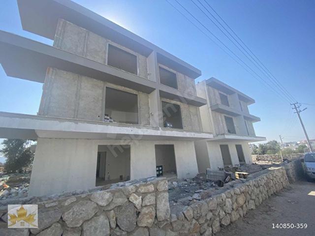 ÇINAR EMLAKTAN MUMCULAR PAZARYERİNE YAKIN 2+1 ARA KAT LÜKS DAİRE
