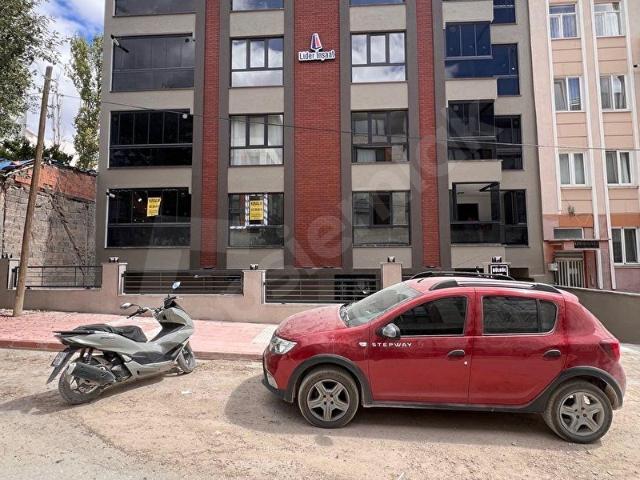 ÇINAR EMLAK'TAN KİRALIK SIFIR DAİRE