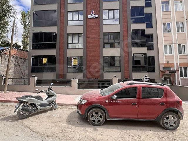 ÇINAR EMLAK'TAN KİRALIK SIFIR DAİRE