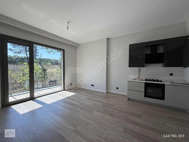 ÇINARKÖY BÜYÜK TİP 1+1 DAİRE EMLAK KONUT