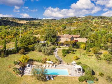 Incantevole Villa di campagna 4 camere da letto, giardino ma. 200m² Montecatini Val di Cecina