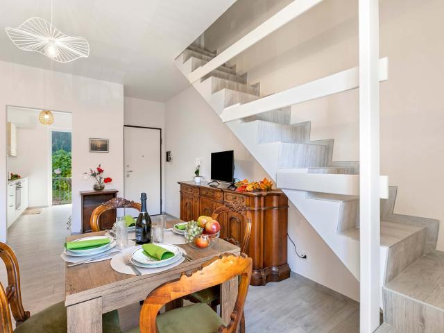 Incanto Del Lago 50 Meters From Lake