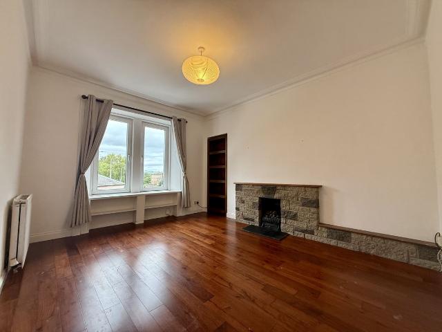 Inchaffray Street, Perth PH1, 2 bed flat to rent, £700 pcm | PrimeLocation
