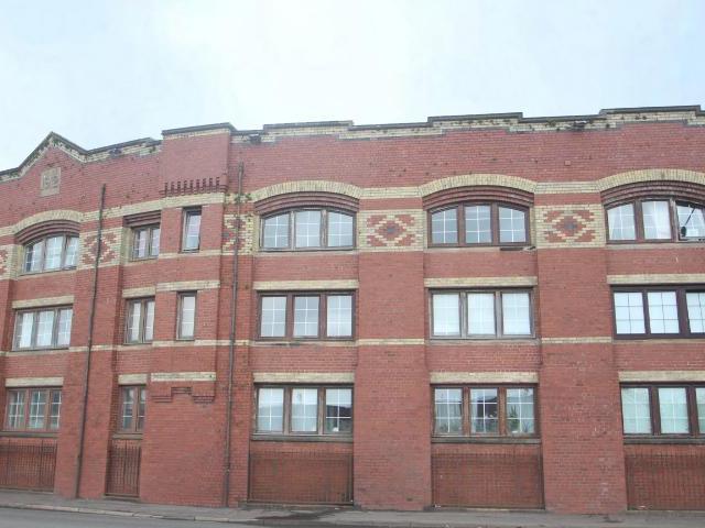 Inchinnan Road, Paisley, PA3 2 bed flat to rent £670 pcm £155 pw