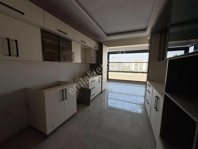 Incom Lıne Gayrimenkul Satıyor 450 Evlerde 2+1 Geniş Sıfır Daire !
