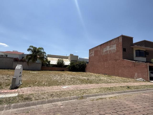 INCRE?BLE TERRENO EN VENTA EN JARDINEWS DEL CAMPESTRE, AGUASCALIENTES