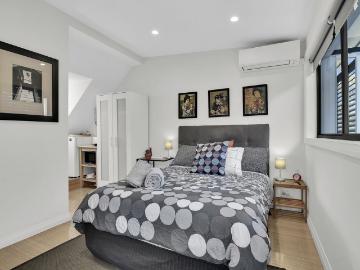 Erskineville, Macdonaldtown, Sydney County, Snapper Island