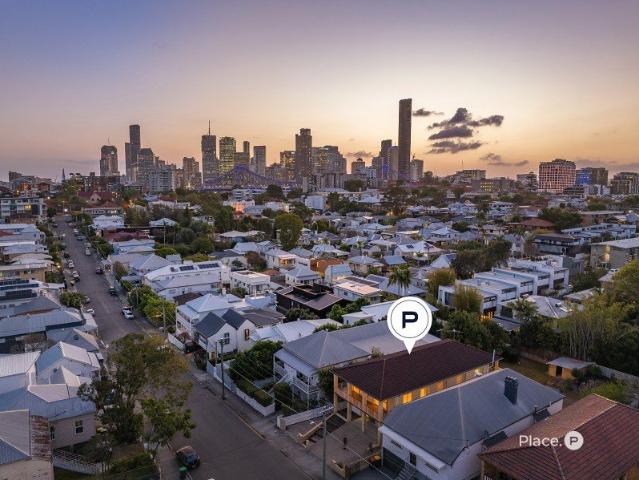 Incredibly Rare 673sqm New Farm Holding with City Views and Exceptional Potential