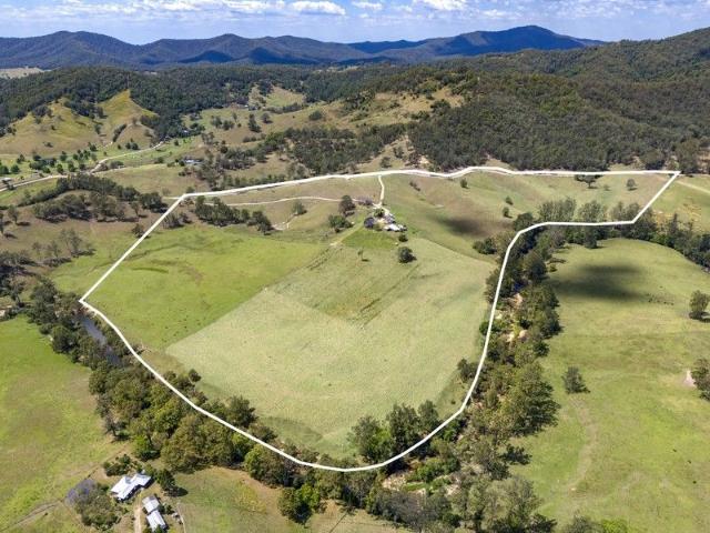 Quality Homstead, Deep River Frontage with 100 acres of Fertile Land