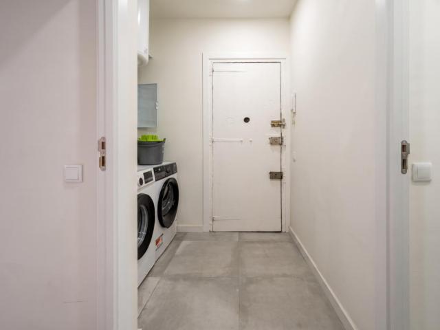 Incredible double bedroom as a studio in Barcelona