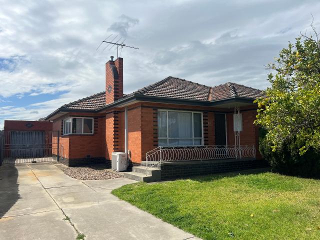 Incredible Family Home Booming Altona North Location!
