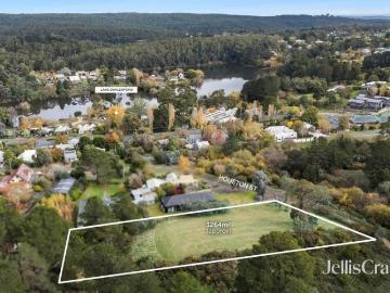 Incredible lifestyle or development opportunity, views to lake Daylesford