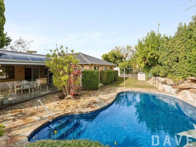 STUNNING 4x2 FAMILY HOME