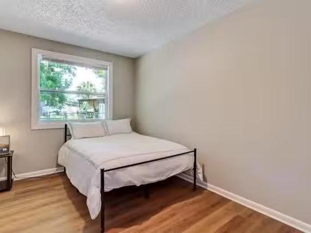 Incredible Property, Caring Hosts, Spacious Rooms! id. 3467