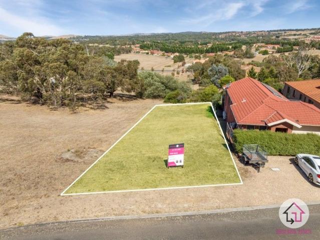 INCREDIBLE VIEWS IN HIDDEN VALLEY ON 457 sqm. approx