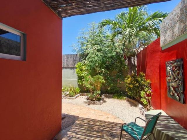 INCREIBLE CASA EN VENTA AMUEBLADA EQUIPADA MERIDA GARCIA GINERES AVC 2564
