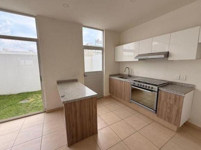 Increíble casa en Zona Valle Imperial