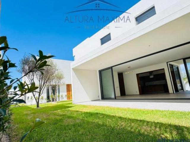 Increible Casa Nueva Virreyes Residencial Zapopan Sotano