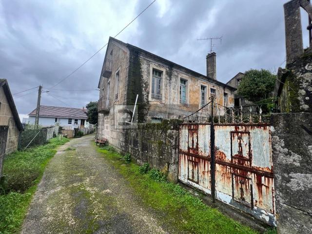 INCREIBLE CASA PARA REFORMAR
