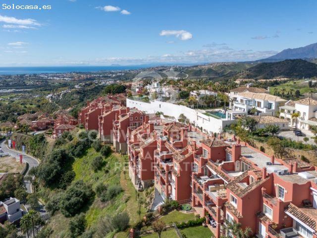 Increíble ático dúplex en Monte Halcones Benahavís