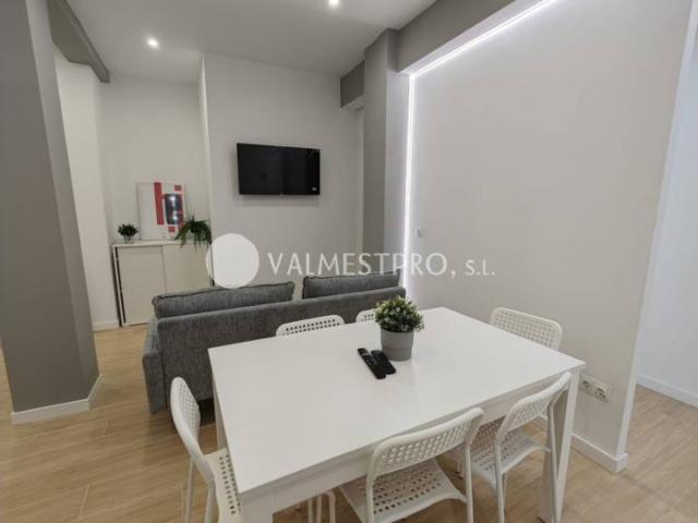 ¡Increíble bajo en venta en La Torre!