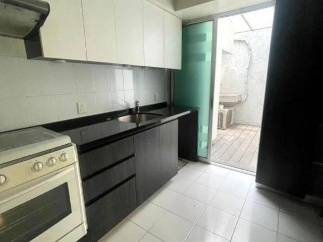 Increíble Departamento de 3 Recámaras con Jardín Privado